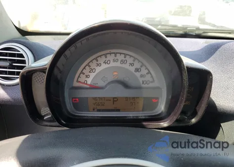 2011 Smart Fortwo Pure z USA, uszkodzony, nr VIN WMEEJ3BA9BK421296